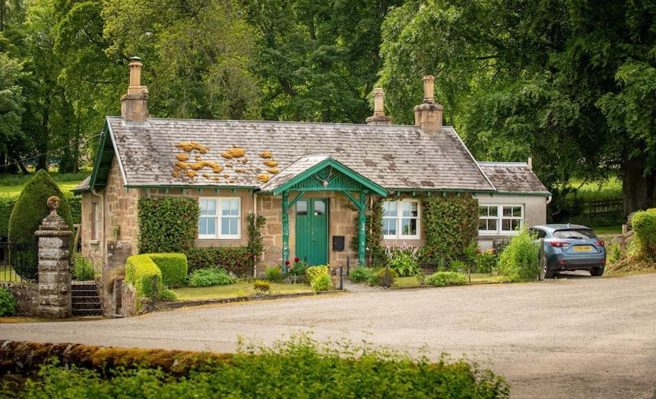 Foulis Castle Gate Lodge Evanton ภายนอก รูปภาพ